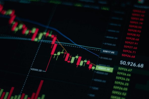 Quels sont les effets de l'inflation sur les prix de l'immobilier ?